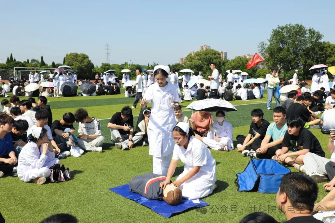 bfaa73078e5457b0d54cd40e1ce7adac.jpg bfaa73078e5457b0d54cd40e1ce7adac.jpg