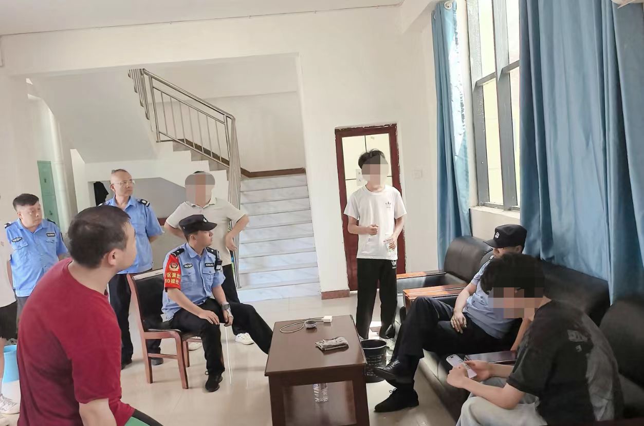 筑牢校园安全防线 严防校外推销诈骗