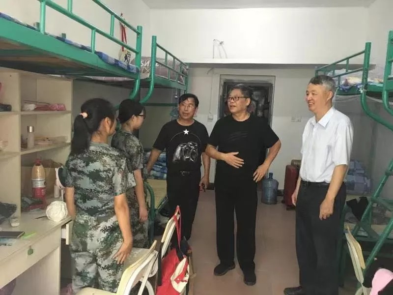 1569309977257104.jpg 640 (1).jpg