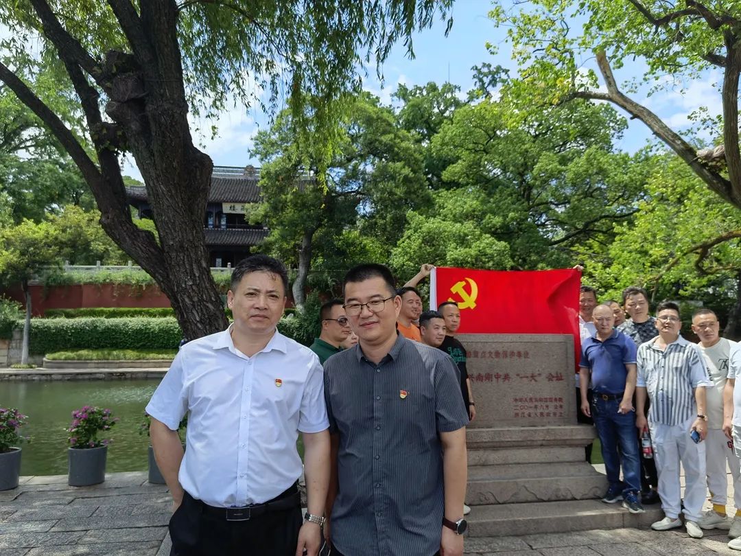 1656899725182270.jpg 1656899725182270.jpg