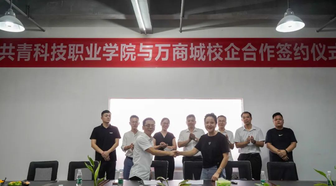 1659403289783272.jpg 1659403289783272.jpg