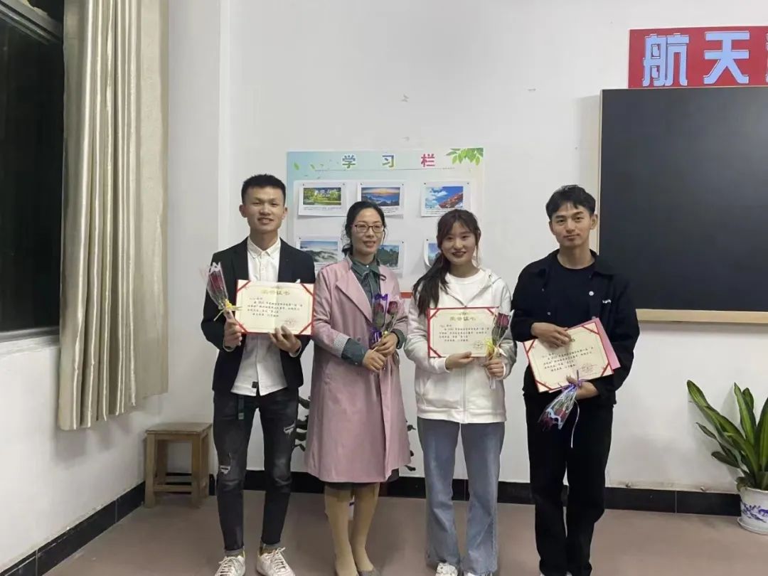 1686653700162596.jpg 1686653700162596.jpg