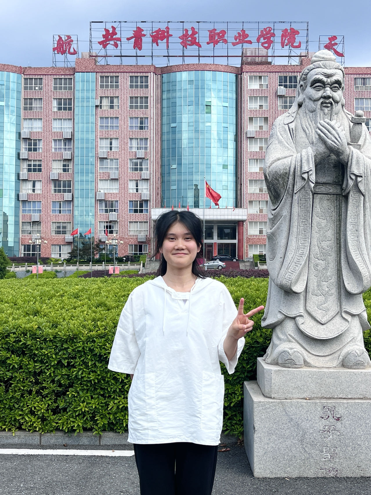 1688086745217760.jpg 1688086745217760.jpg