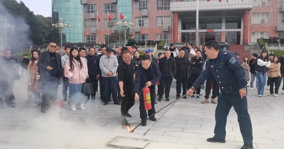 1700549034365186.jpg 1700549034365186.jpg