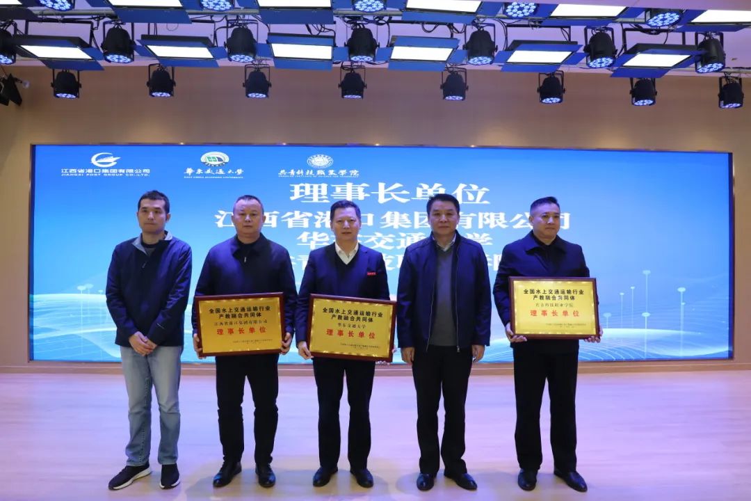 1702605779269574.jpg 1702605779269574.jpg