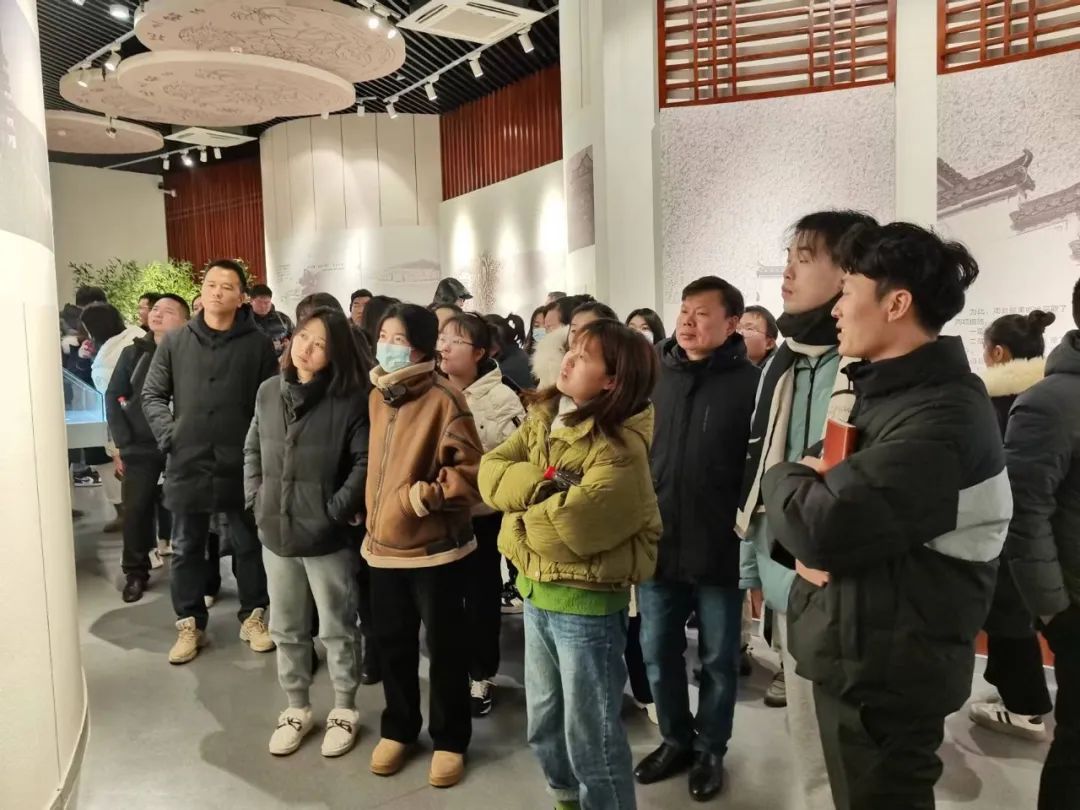 1703214805992221.jpg 1703214805992221.jpg