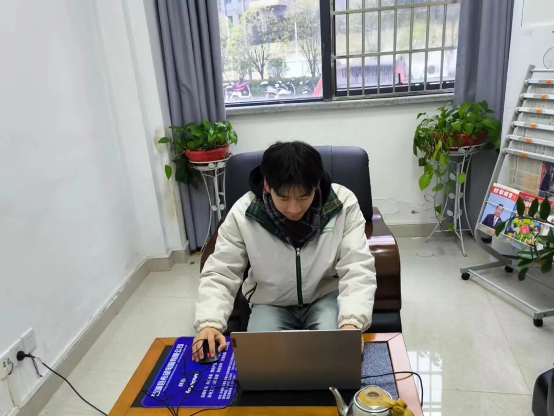 1708847856226898.jpg 1708847856226898.jpg