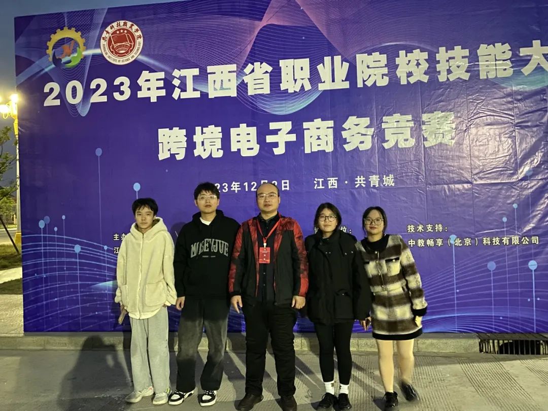 1709698572967533.jpg 1709698572967533.jpg