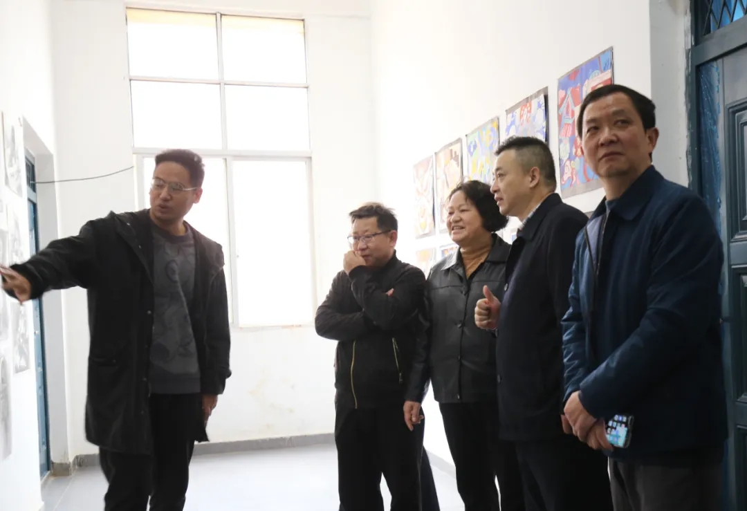 1711962158665756.jpg 1711962158665756.jpg