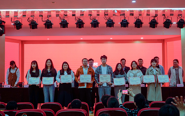 1712107629847253.jpg 3.jpg